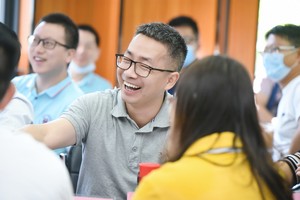 MBA香港亚洲商学院